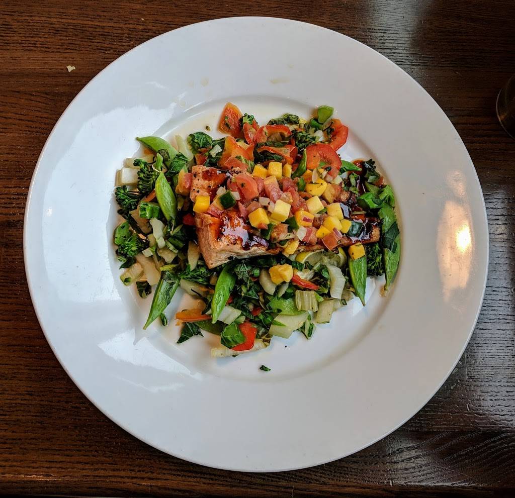 TGI Fridays | restaurant | 3670 Camp Creek Pkwy, Atlanta, GA 30331, USA | 4043444180 OR +1 404-344-4180