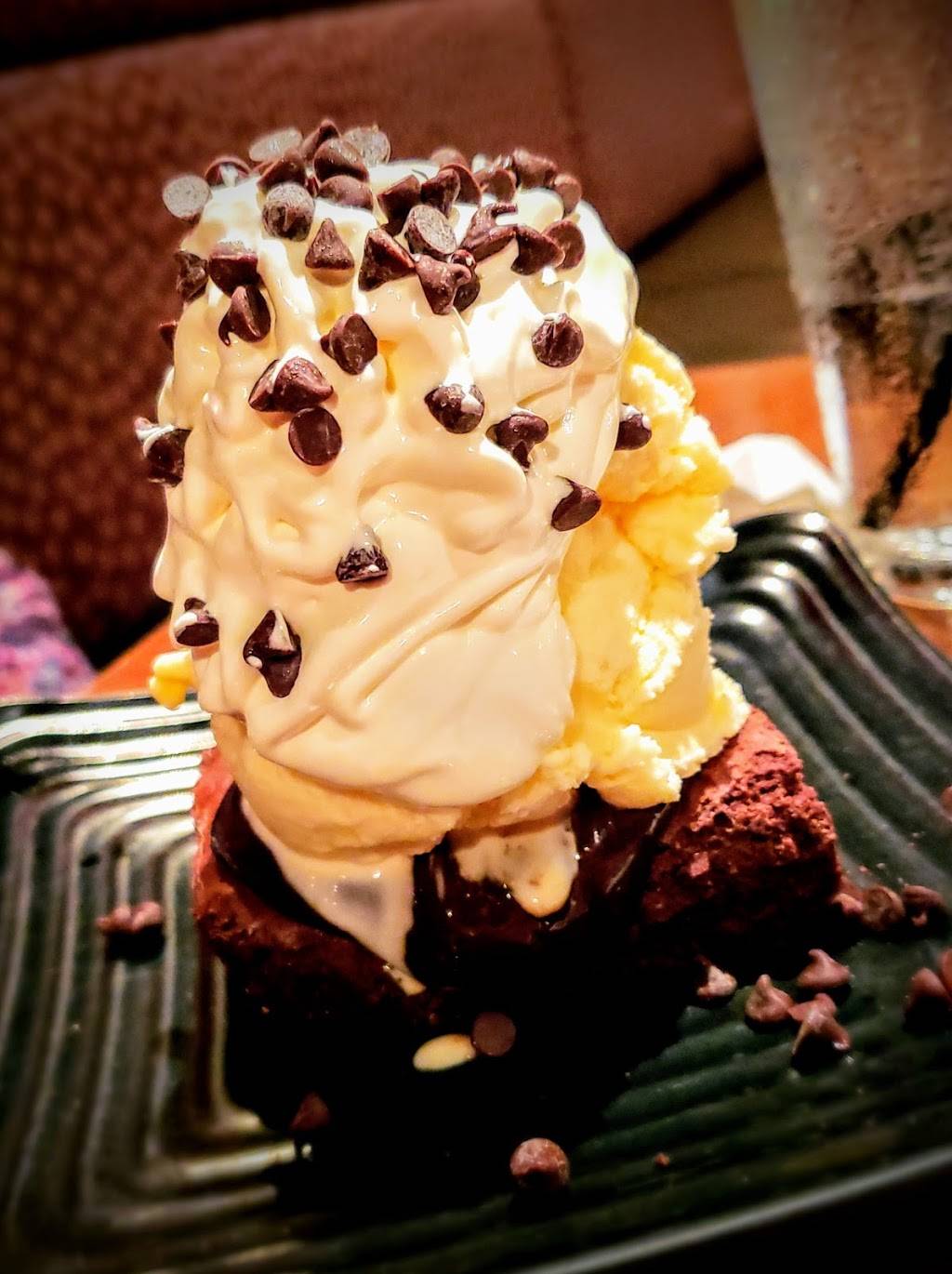 Flat Top Grill | restaurant | 305 Yorktown Shopping Center, Lombard, IL 60148, USA | 6306523700 OR +1 630-652-3700