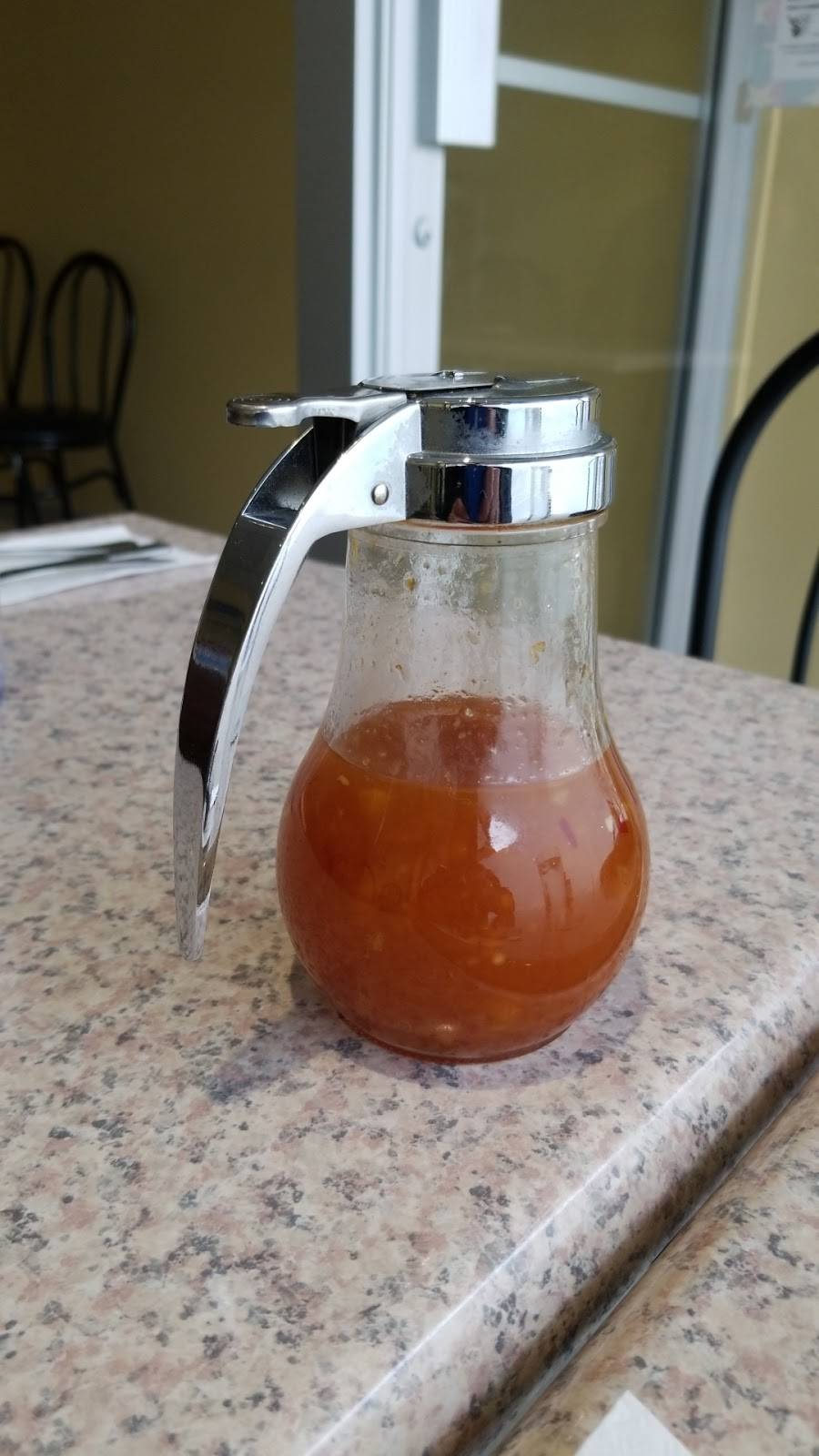 Restaurant Jardin Panda | restaurant | 4733 Boulevard Samson, Laval, QC H7W 2H8, Canada | 4505051119 OR +1 450-505-1119