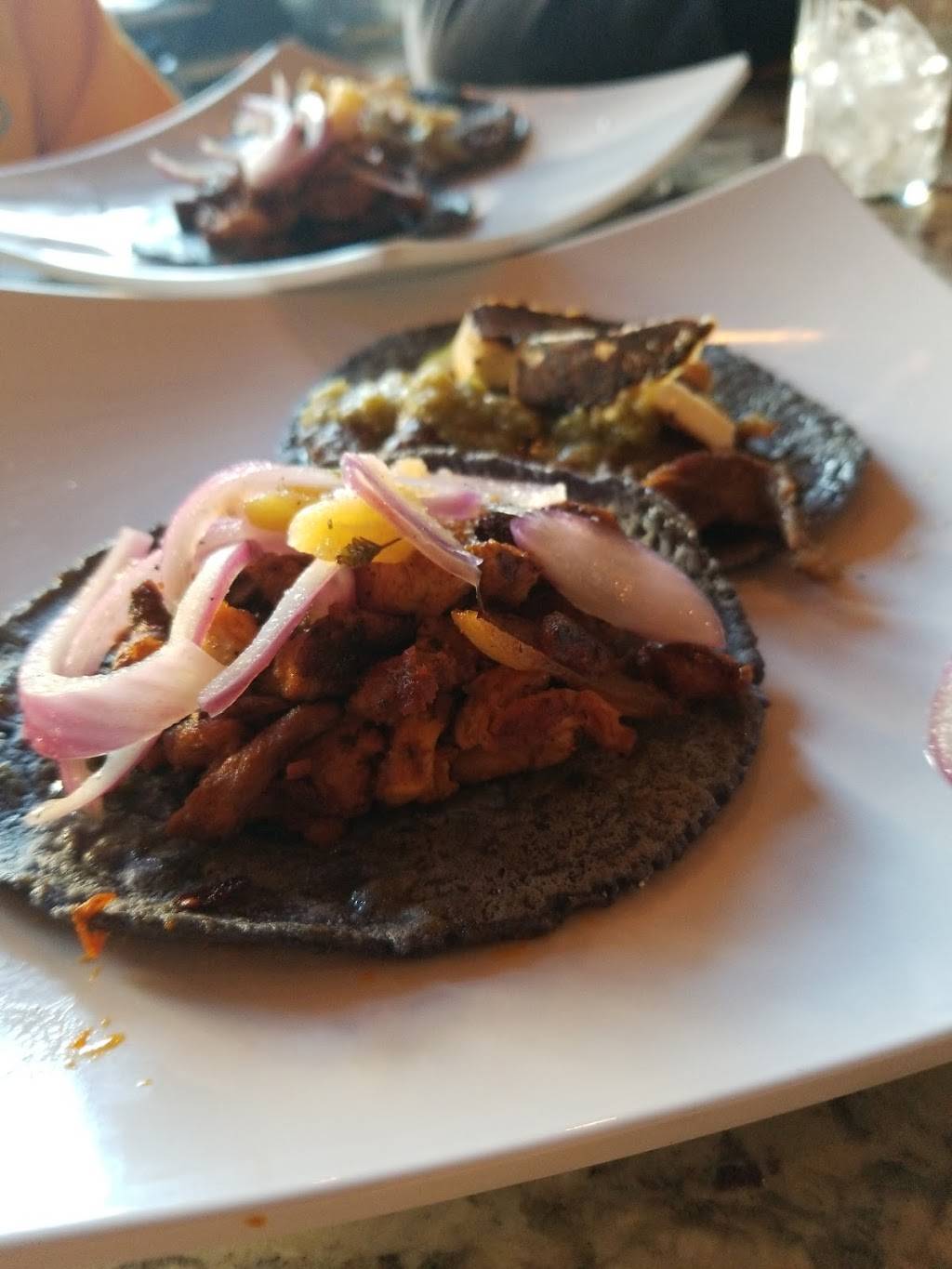 La Cebollita | restaurant | 1807 S Ashland Ave, Chicago, IL 60608, USA | 3124928443 OR +1 312-492-8443