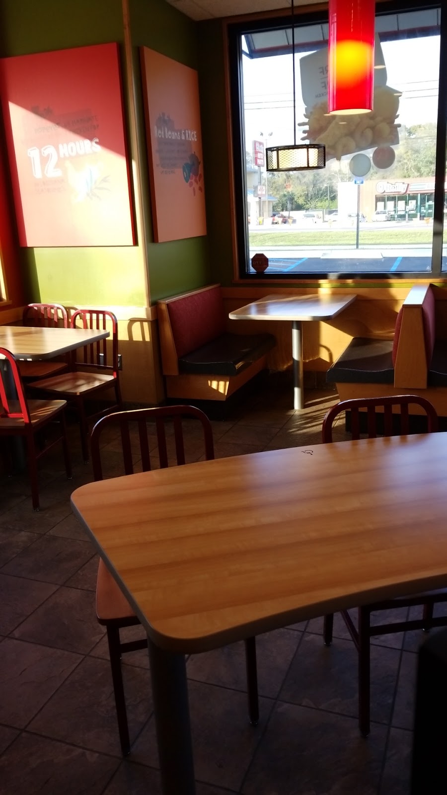 Popeyes Louisiana Kitchen | restaurant | 7681 Moffett Rd, Semmes, AL 36575, USA | 2514616922 OR +1 251-461-6922