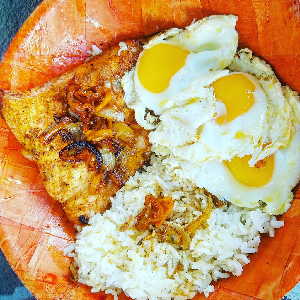 Nevaehs Plate | restaurant | 1000 West Oaks Mall, Houston, TX 77082, USA | 8323783717 OR +1 832-378-3717