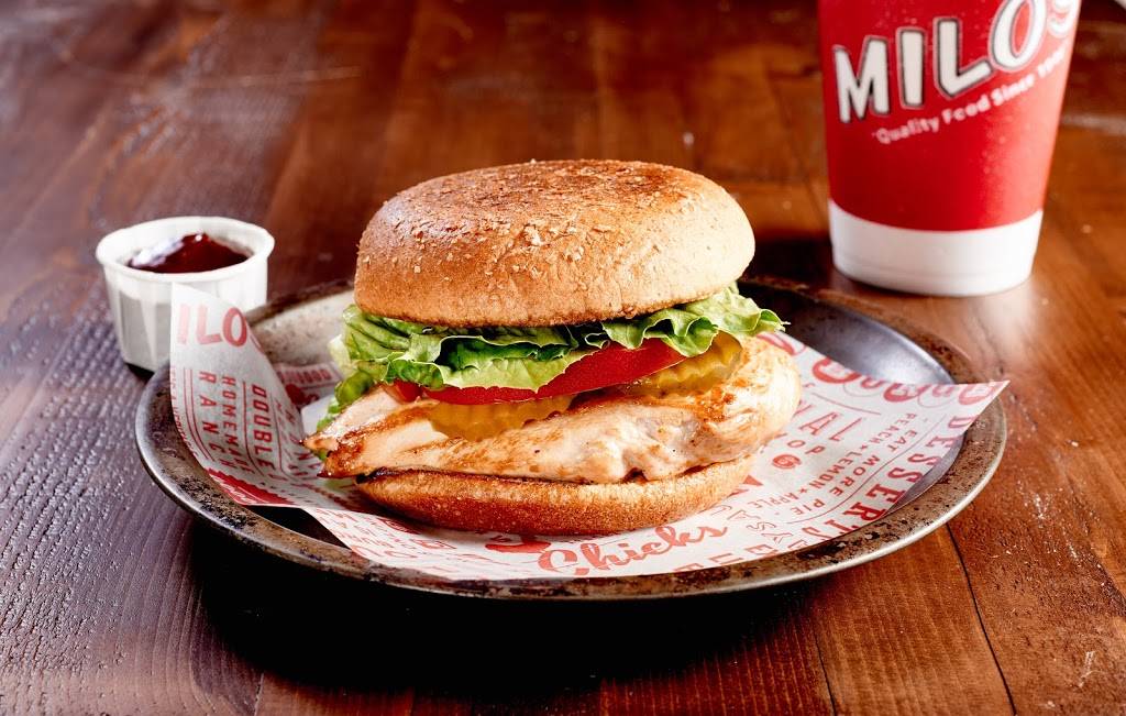 Milos Hamburgers | restaurant | 6600 E J Oliver Blvd, Fairfield, AL 35064, USA | 2057886456 OR +1 205-788-6456