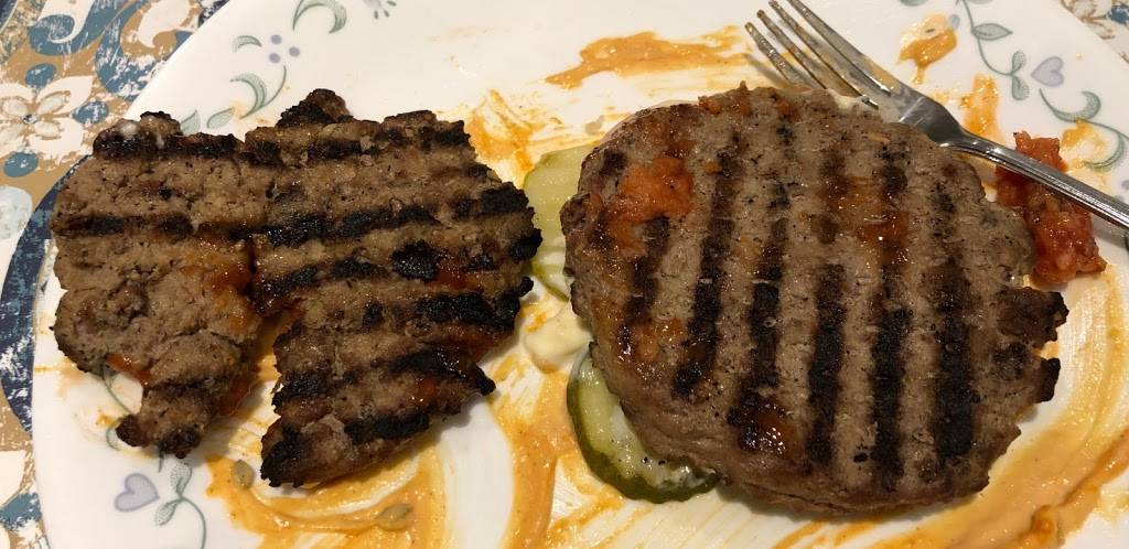 Hero Certified Burgers | restaurant | 9625 Yonge St Unit 7, Richmond Hill, ON L4C 5T2, Canada | 9052375224 OR +1 905-237-5224