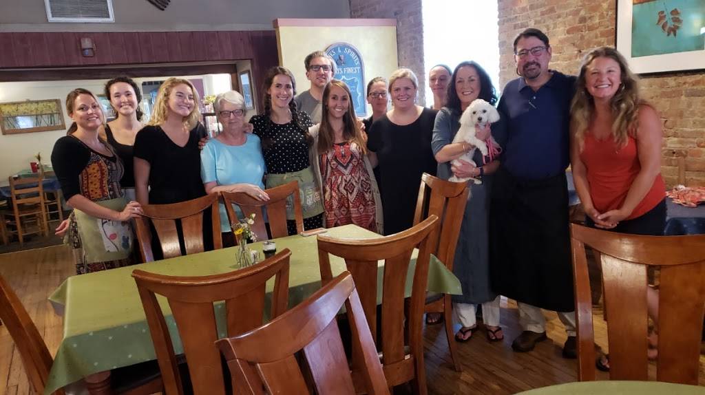 Veranda Cafe & Gift | restaurant | 119 Cherry St, Black Mountain, NC 28711, USA | 8286698864 OR +1 828-669-8864