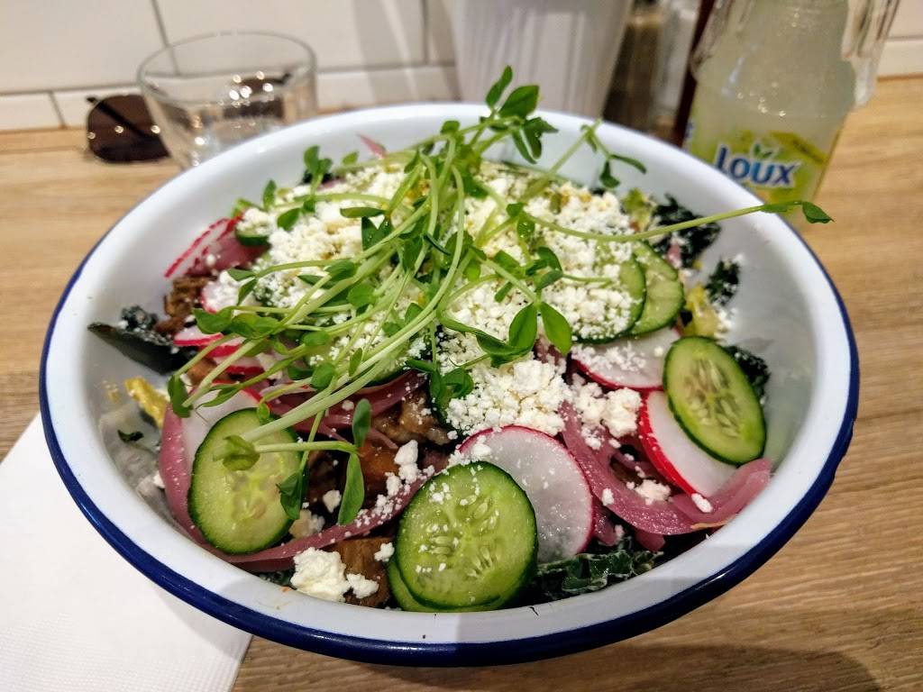 Souvla | restaurant | 758 Valencia St, San Francisco, CA 94110, USA | 4154005458 OR +1 415-400-5458