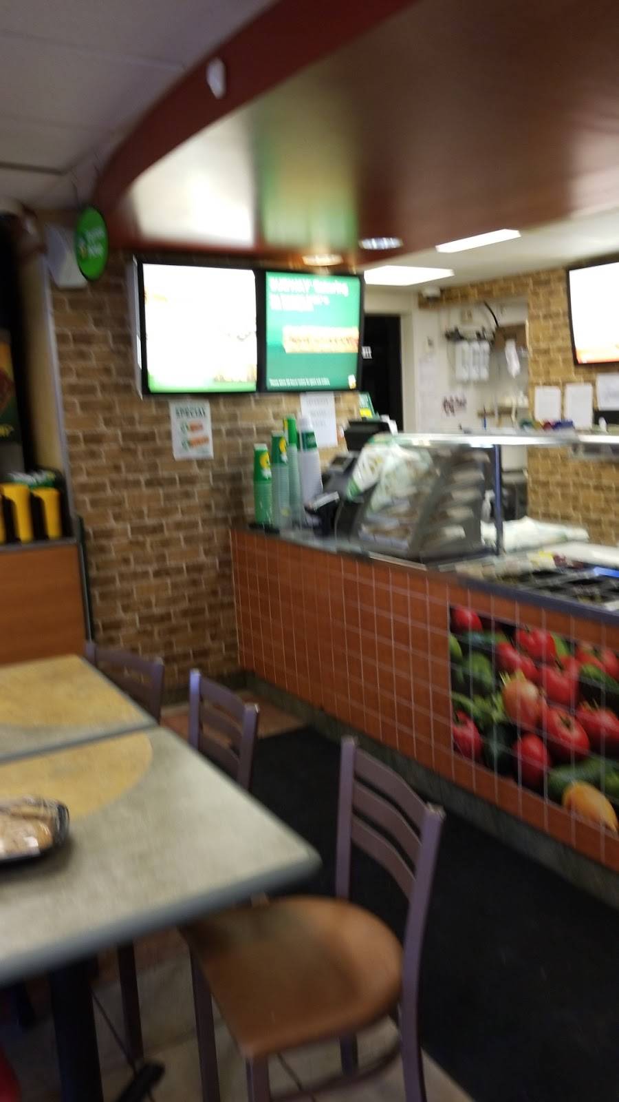 Subway | meal takeaway | 6610 S Tucson Blvd, Tucson, AZ 85756, USA | 5208073026 OR +1 520-807-3026