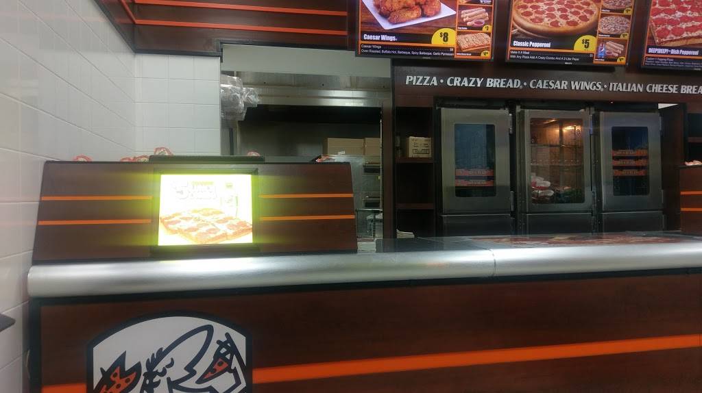 Little Caesars Pizza | meal takeaway | 1013 Governors Pl, Bear, DE 19701, USA | 3028321414 OR +1 302-832-1414