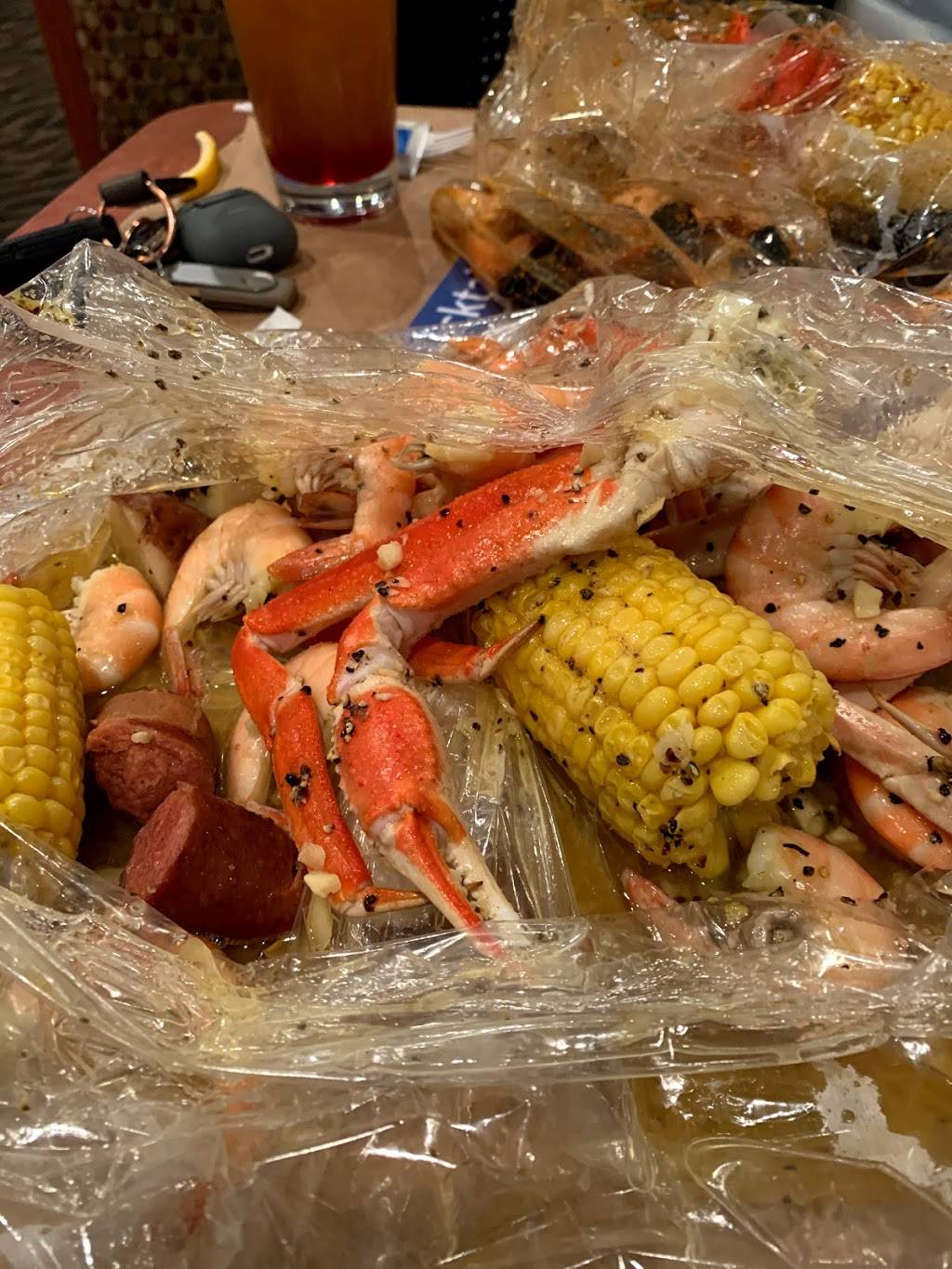 Crustacean Boil N Grill | restaurant | 2077 Walmart Way, Midlothian, VA 23113, USA | 8045945791 OR +1 804-594-5791