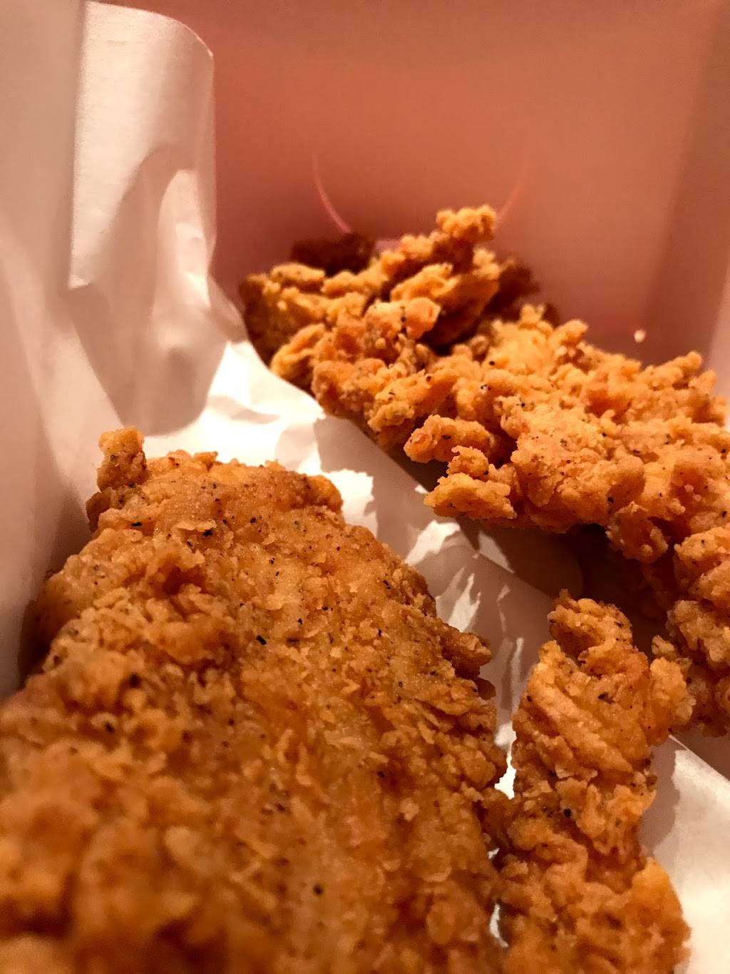 KFC | restaurant | 1700 W, FM734, Austin, TX 78727, USA | 5128213624 OR +1 512-821-3624