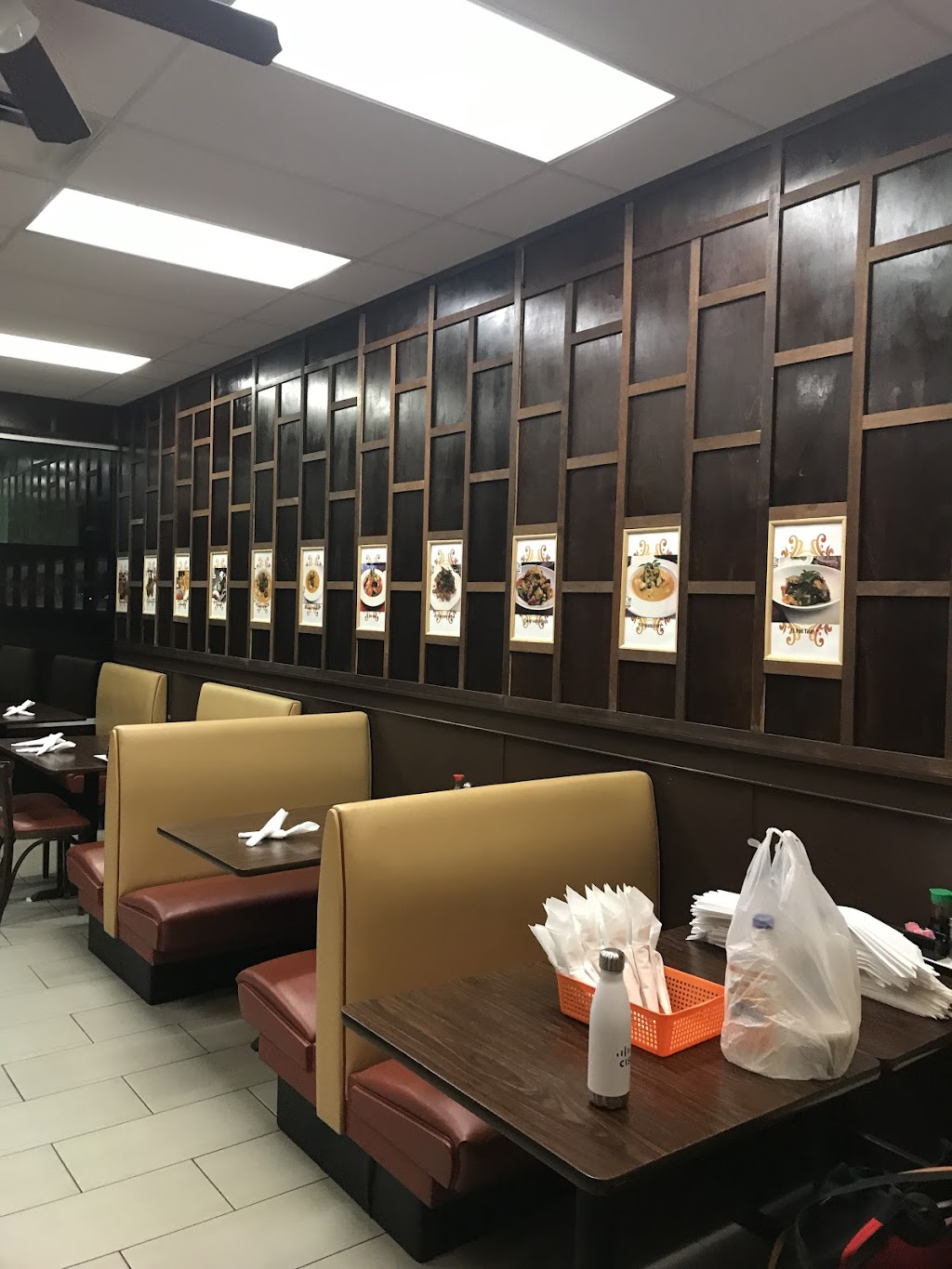 Thai Basil Destin | restaurant | 4447 Commons Dr E #103, Destin, FL 32541, USA | 8504607070 OR +1 850-460-7070