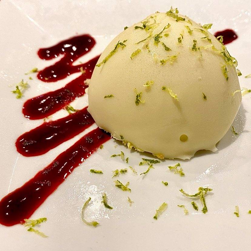 T42 | restaurant | 27W371 North Ave, Carol Stream, IL 60185, USA | 6305200593 OR +1 630-520-0593