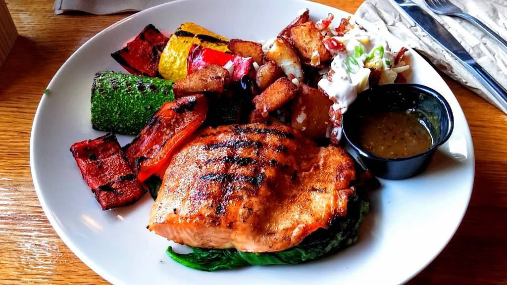 Applebees Grill + Bar | restaurant | 4191 Rockside Rd, Independence, OH 44131, USA | 2163280376 OR +1 216-328-0376