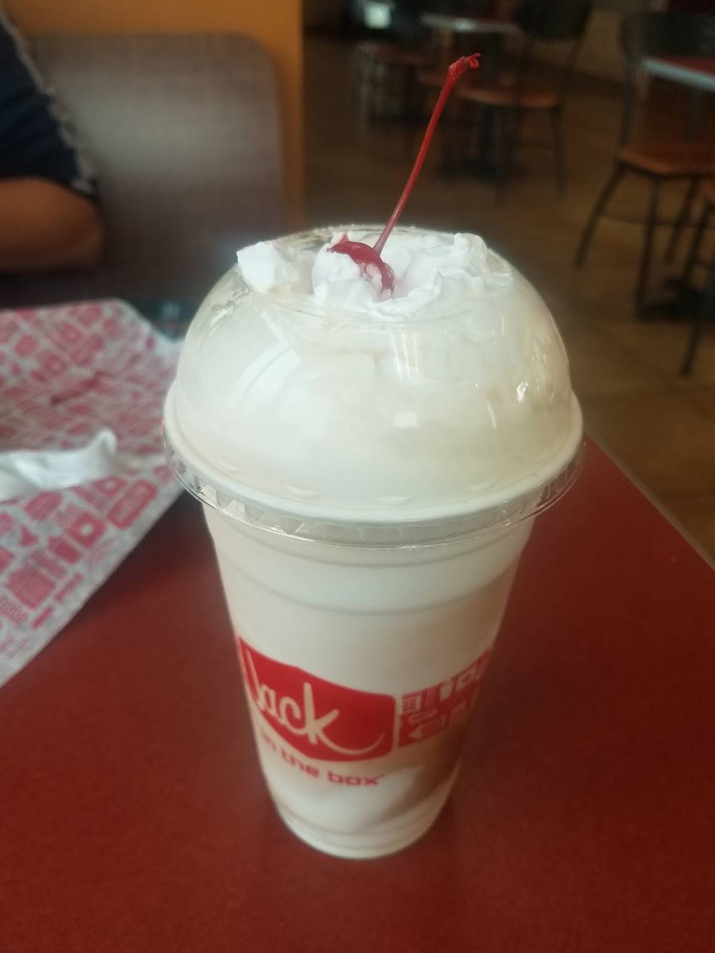 Jack in the Box | restaurant | 800 E Cypress Ave, Redding, CA 96002, USA | 5302269478 OR +1 530-226-9478