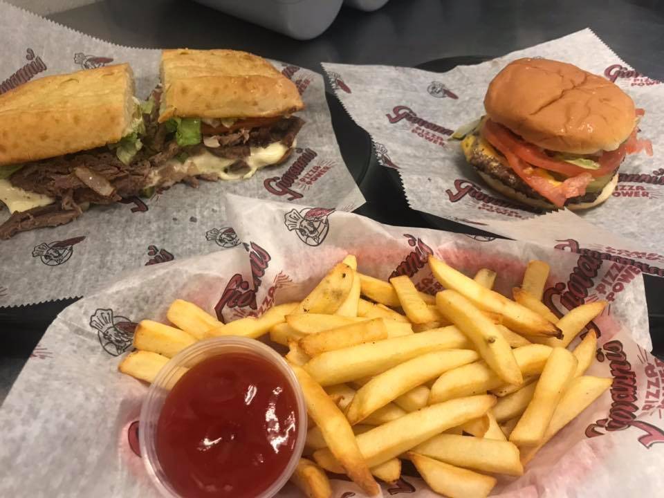 Giovanni’s Pizza of Gilbert | restaurant | 100 Main St, Gilbert, WV 25621, USA | 3046643000 OR +1 304-664-3000