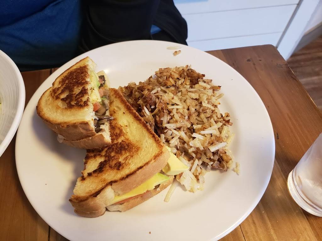 Seven Mile Cafe | cafe | 529 Bolivar St, Denton, TX 76201, USA | 9408080200 OR +1 940-808-0200