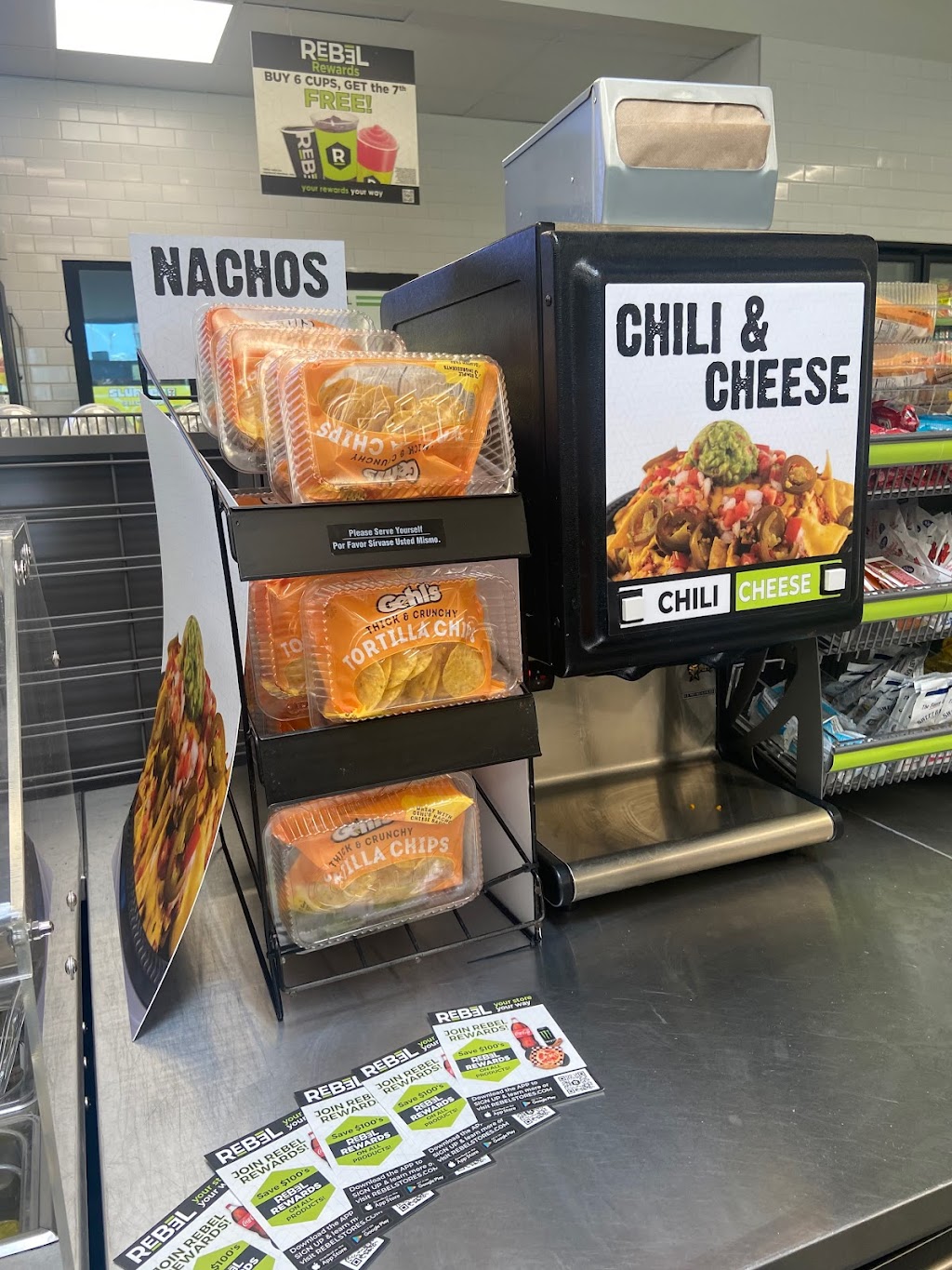 REBEL Convenience Stores | restaurant | 2106 W Lexington Ave, Elkhart, IN 46514, USA | 5742180131 OR +1 574-218-0131