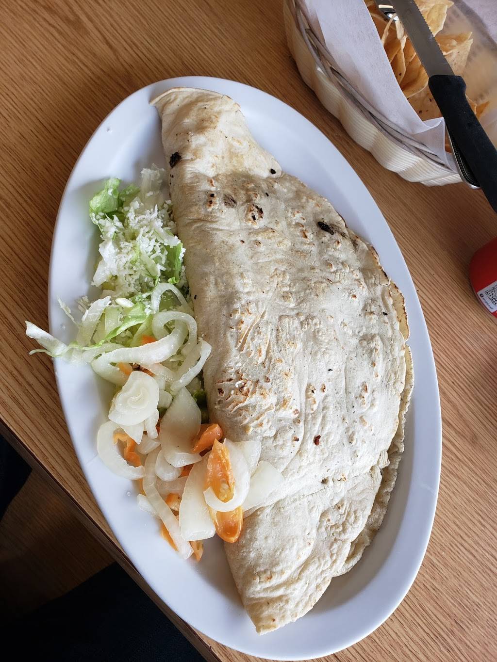 Antojitos La Lagunilla | restaurant | 12655 Westminster Ave, Santa Ana, CA 92706, USA | 7142659365 OR +1 714-265-9365