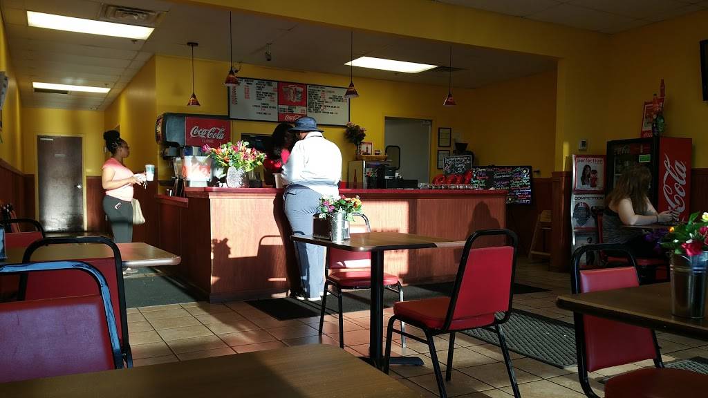 Supreme Hot Wings | meal takeaway | 1674 Whitten Rd #102, Memphis, TN 38134, USA | 9013730123 OR +1 901-373-0123