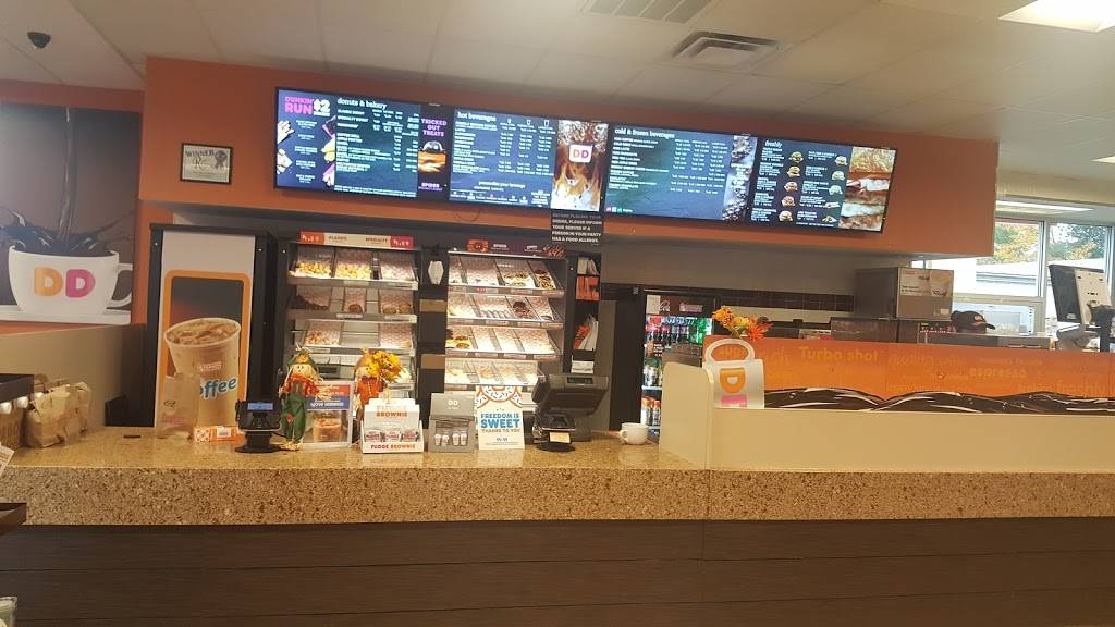 Dunkin | bakery | 209 Northside Dr, Bennington, VT 05201, USA | 8024409089 OR +1 802-440-9089
