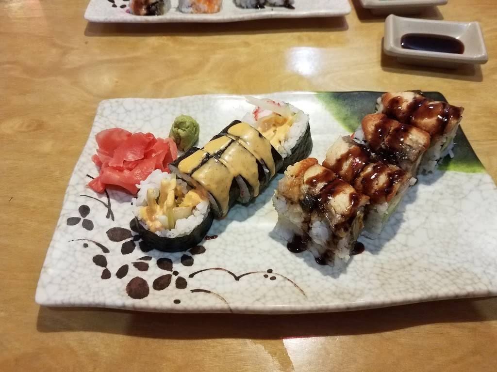 ChowFun Express | restaurant | 12205, 1704 Western Ave, Albany, NY 12203, USA | 5184565874 OR +1 518-456-5874