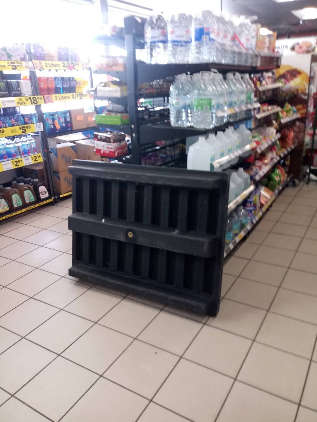 Circle K | cafe | 19101 US-41, North Fort Myers, FL 33903, USA | 2397315151 OR +1 239-731-5151