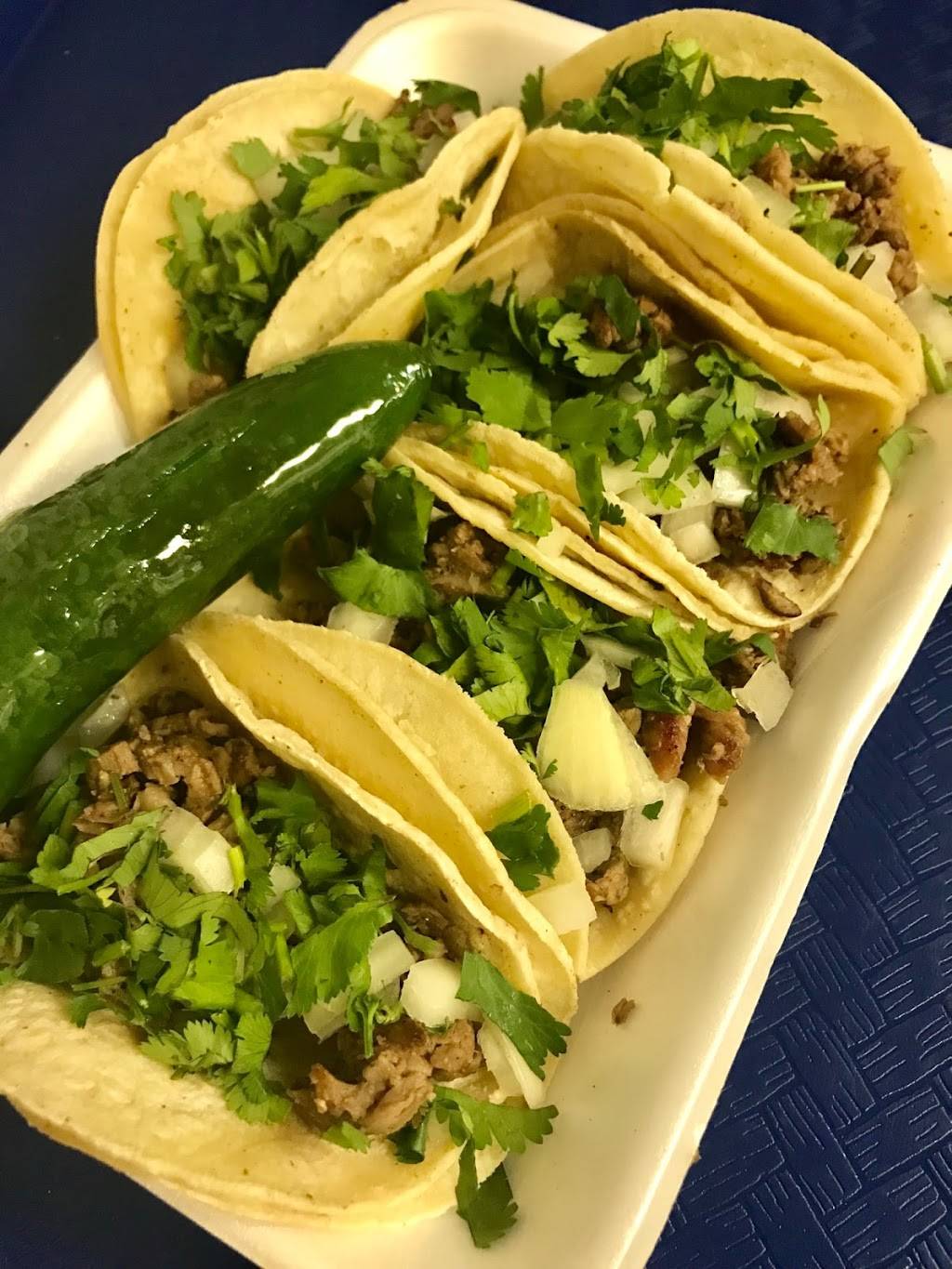 Tacos Michoacan | restaurant | 2919, 14620 N Cave Creek Rd, Phoenix, AZ 85032, USA | 6026807065 OR +1 602-680-7065