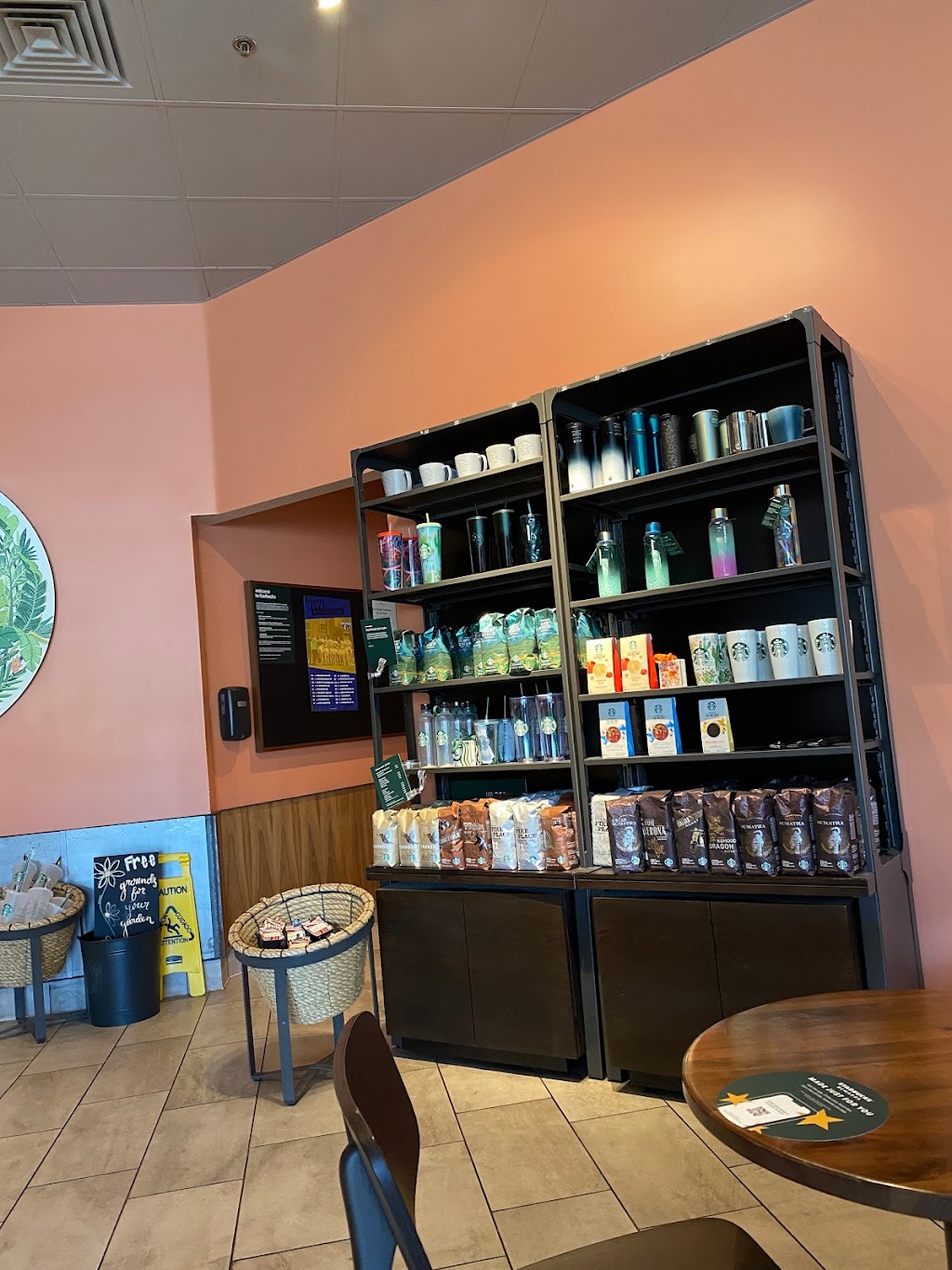 Starbucks | cafe | 1220 Gail Gardner Way, Prescott, AZ 86305, USA | 9284457023 OR +1 928-445-7023