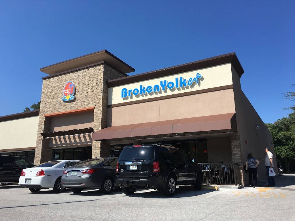 The Broken Yolk Cafe | restaurant | 10428 N Dale Mabry Hwy, Tampa, FL 33618, USA | 8137699358 OR +1 813-769-9358