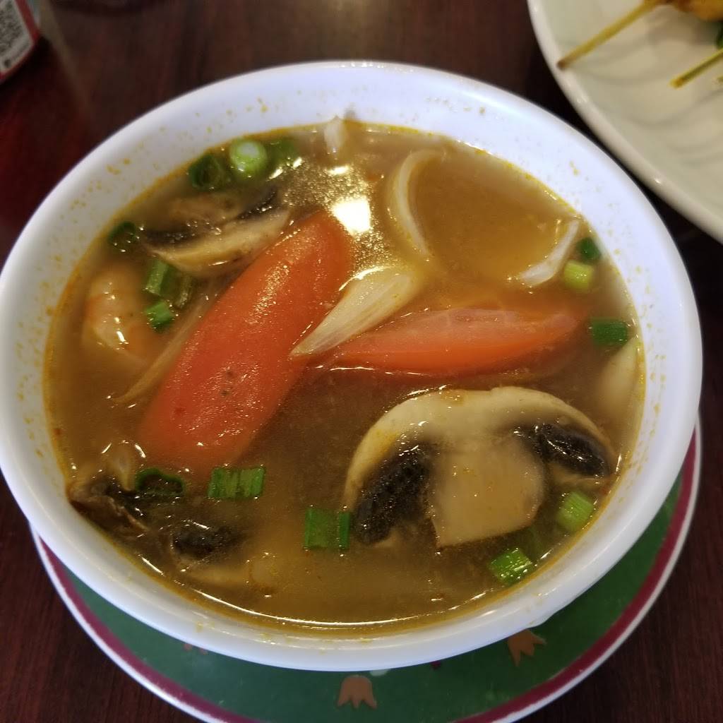 Thai Wok In | restaurant | 15917 TX-105, Montgomery, TX 77356, USA | 9365883411 OR +1 936-588-3411