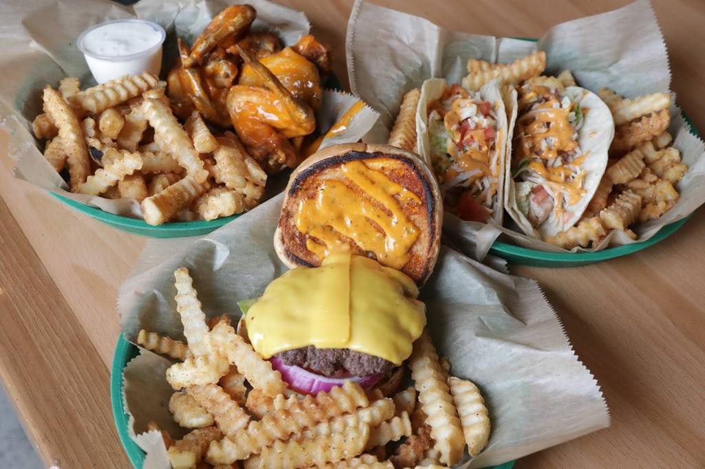 Spring Street Bar and Grill | restaurant | 4100 4th Ave S, Birmingham, AL 35222, USA | 2057773024 OR +1 205-777-3024