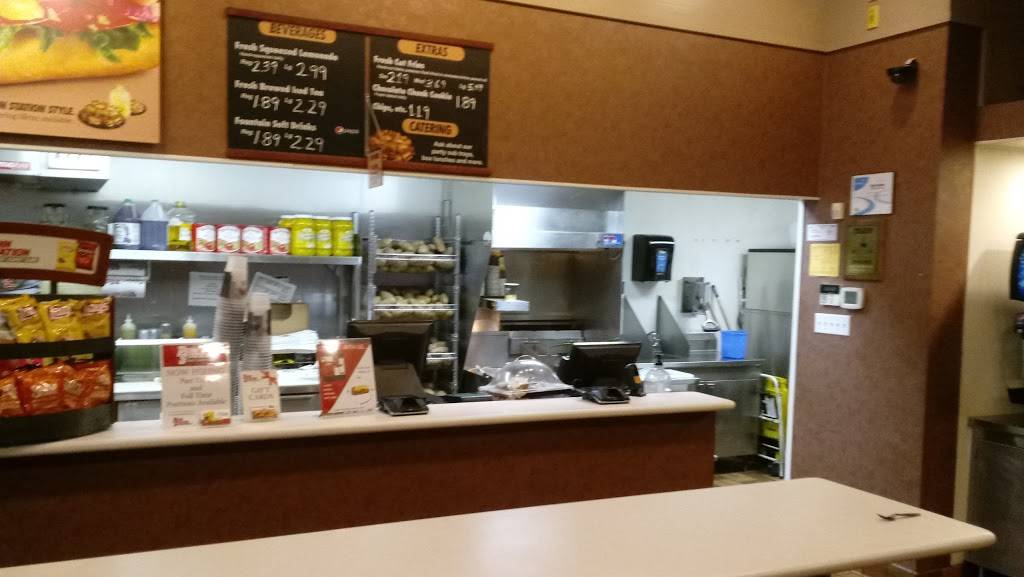 Penn Station East Coast Subs | restaurant | 7789, 835 Beachway Dr, Indianapolis, IN 46224, USA | 3172437366 OR +1 317-243-7366