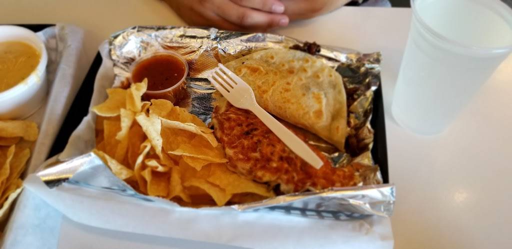 Dos Batos | restaurant | 2525 W Anderson Ln #175, Austin, TX 78757, USA | 5124520001 OR +1 512-452-0001