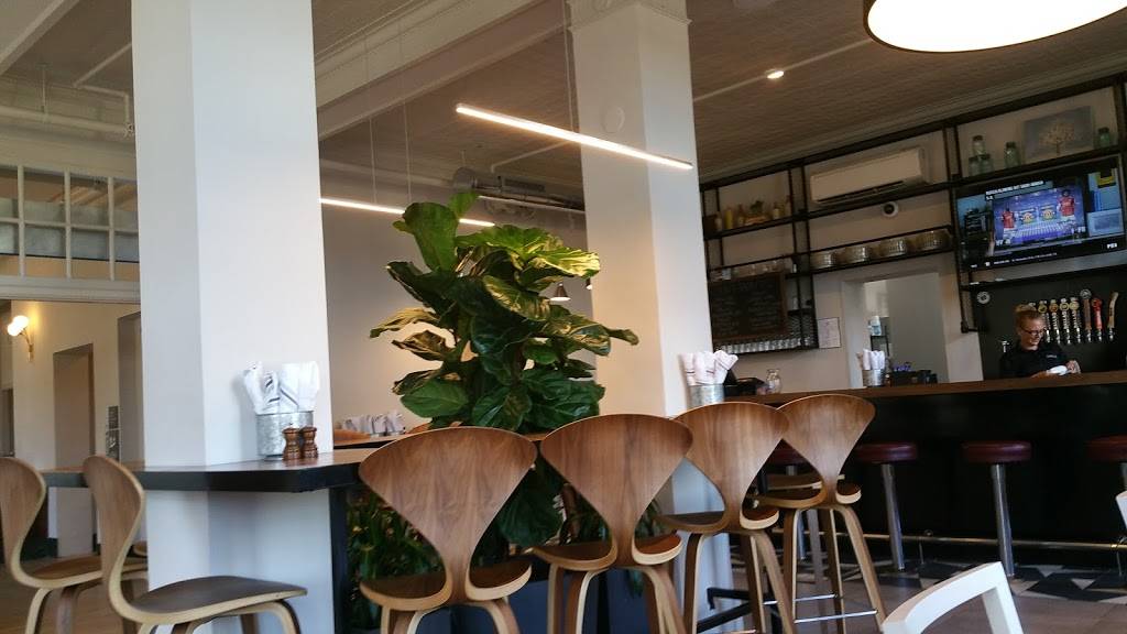 Effinghams Coal Fired Pizza and Taphouse | restaurant | 202 High St, Farmville, VA 23901, USA | 4346581400 OR +1 434-658-1400