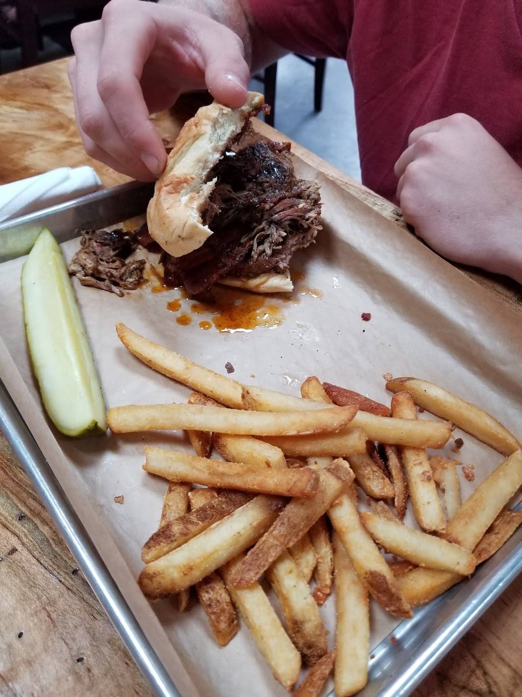 Fifth and Federal Station | restaurant | 801 Fifth St, Lynchburg, VA 24504, USA | 4343868113 OR +1 434-386-8113