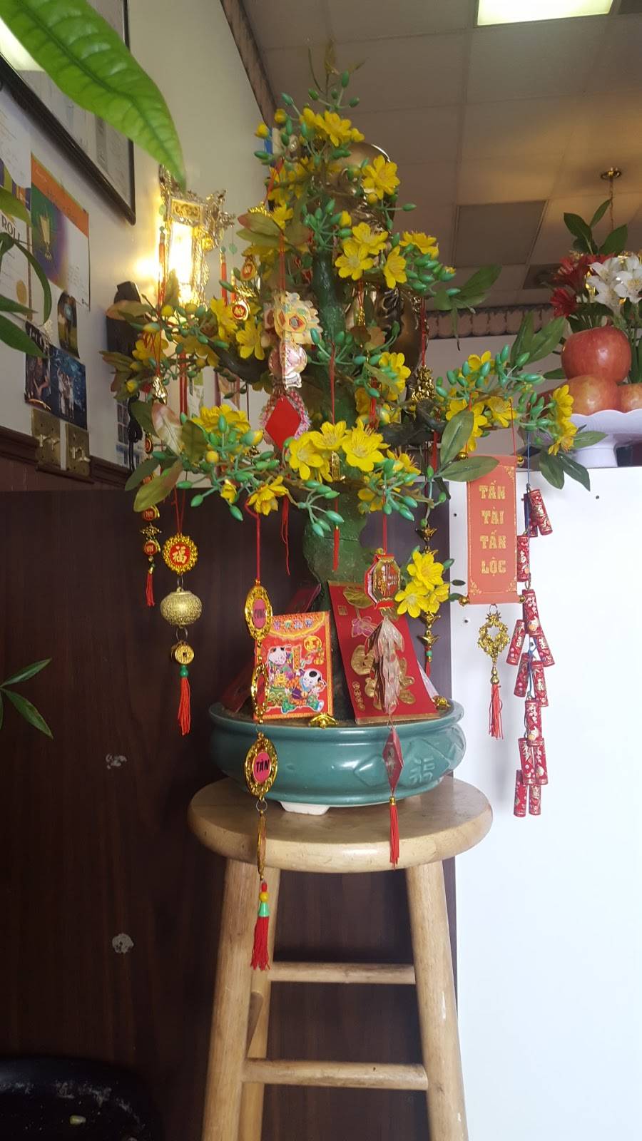 China Wok | restaurant | 2702 Godfrey Rd, Godfrey, IL 62035, USA | 6184668050 OR +1 618-466-8050