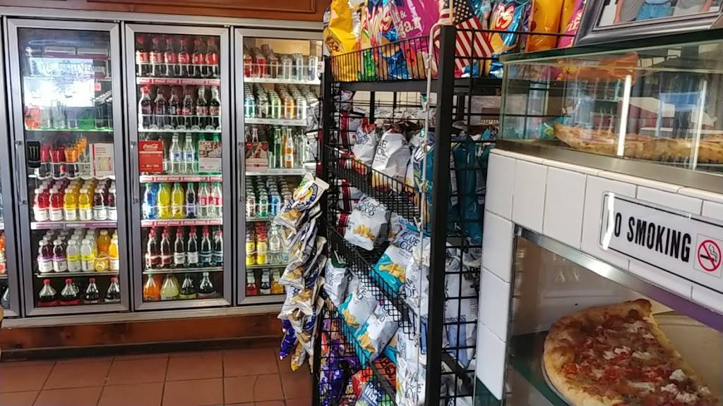 Joes Pizza | restaurant | 198 S Plank Rd, Newburgh, NY 12550, USA | 8455640645 OR +1 845-564-0645