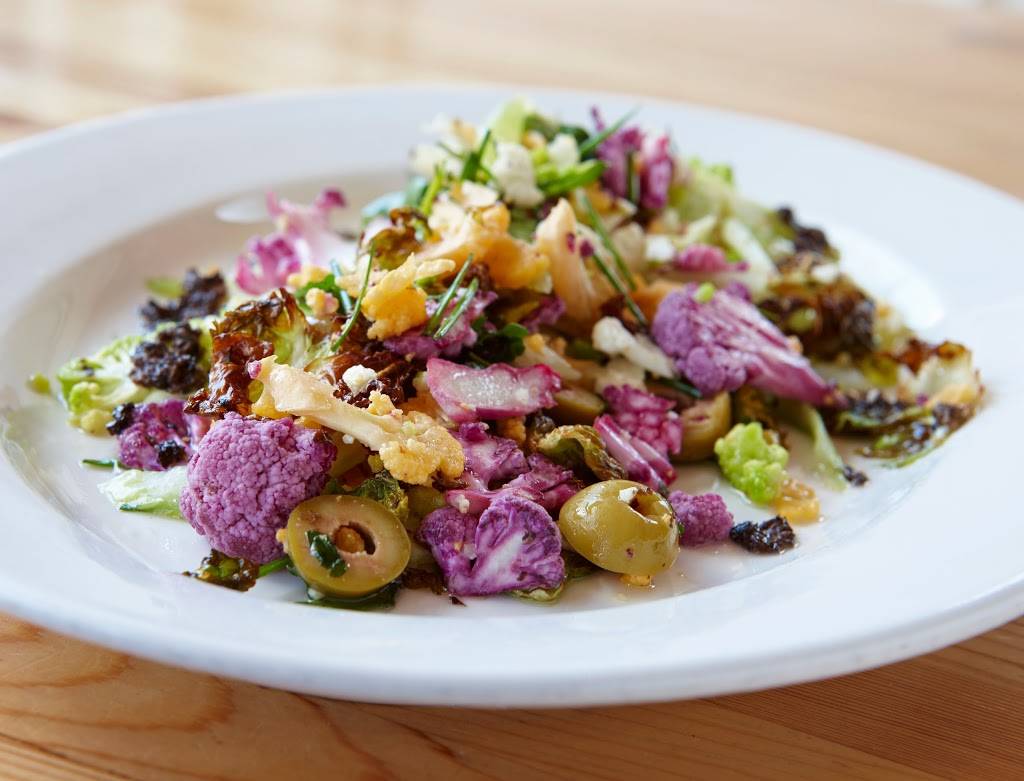 nana | restaurant | 3267 S Halsted St, Chicago, IL 60608, USA | 3129292486 OR +1 312-929-2486