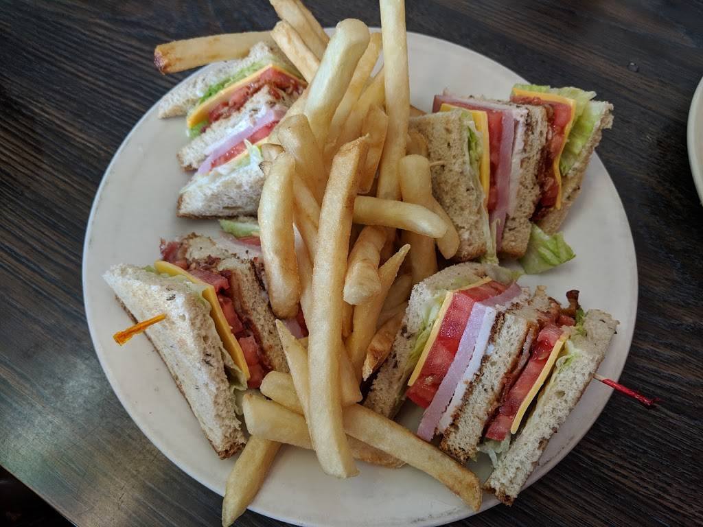 Ma & Pas Diner | restaurant | 5600 Williamsburg Rd, Sandston, VA 23150, USA | 8042260329 OR +1 804-226-0329