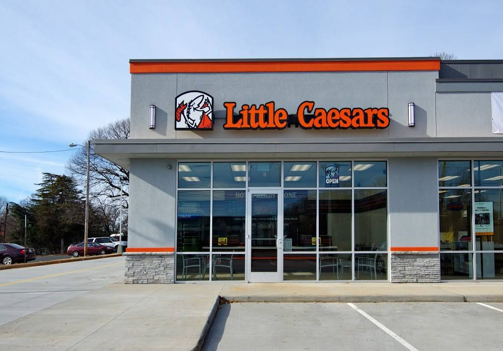 Little Caesars Pizza | meal takeaway | 4758 S Amherst Hwy, Madison Heights, VA 24572, USA | 4348458845 OR +1 434-845-8845