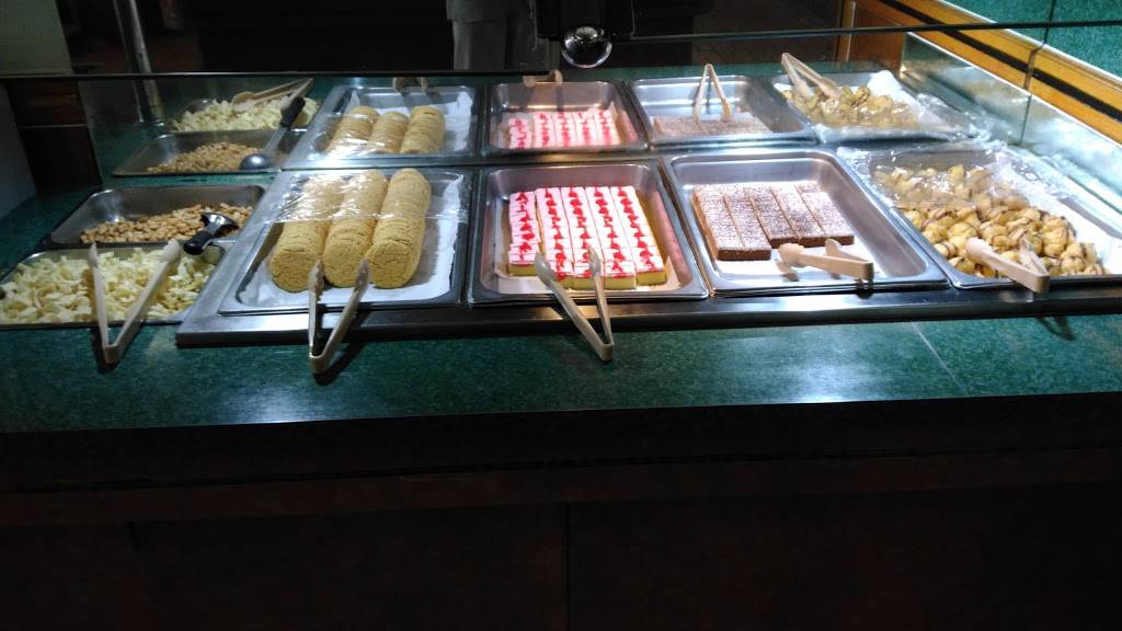 Food King China Buffet | restaurant | 214 W Ridge Rd, Griffith, IN 46319, USA | 2199728888 OR +1 219-972-8888