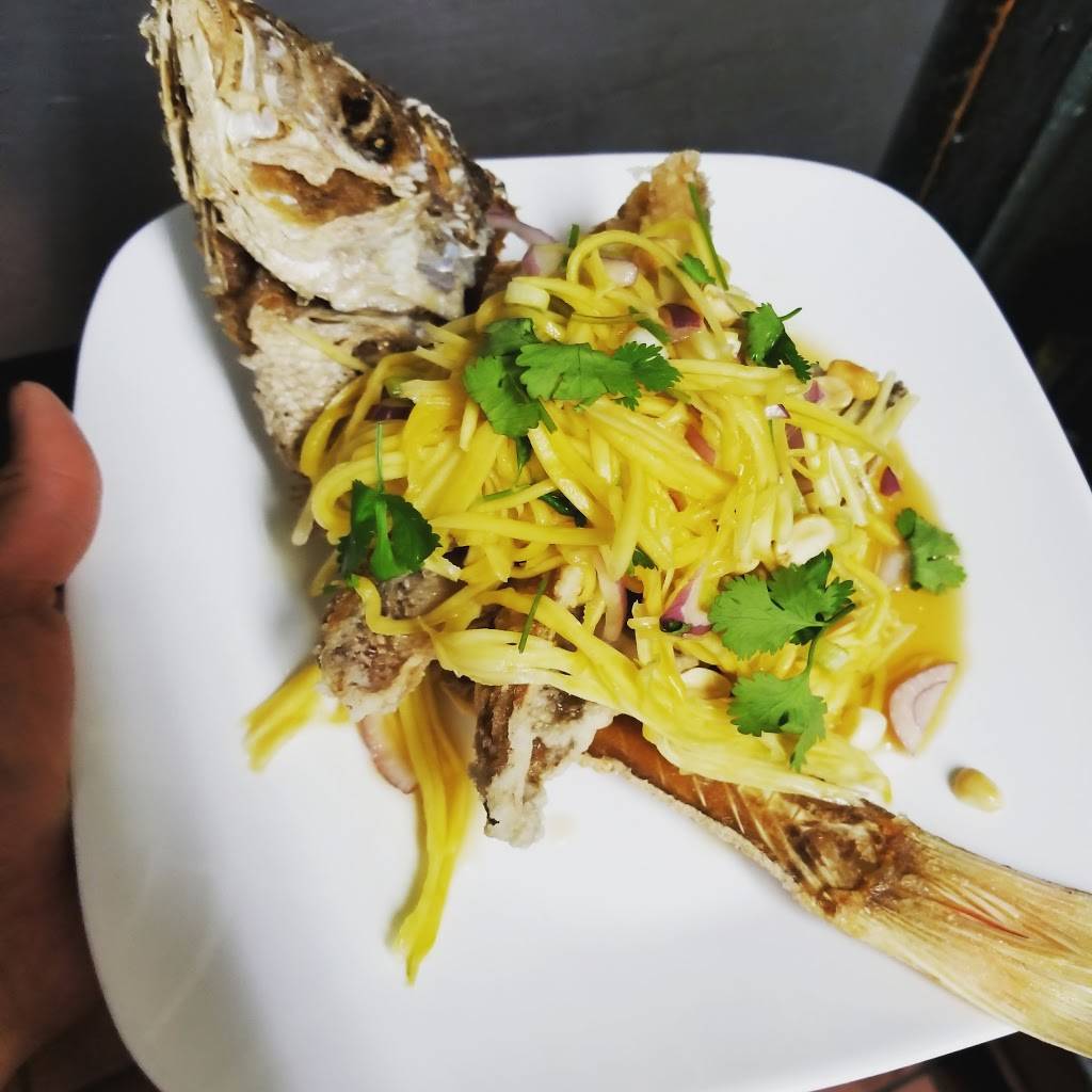 Port Thai Place | meal takeaway | 24 Main St, Port Washington, NY 11050, USA | 5168833940 OR +1 516-883-3940