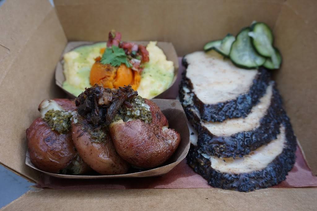 Smoke & Donuts BBQ | restaurant | 609 Irvington Ave, Orlando, FL 32803, USA | 4074761591 OR +1 407-476-1591