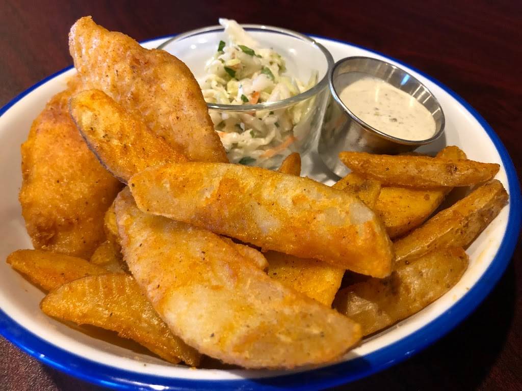 The Nest at Falcon Lakes | restaurant | 4605 Clubhouse Dr, Basehor, KS 66007, USA | 9136624000 OR +1 913-662-4000