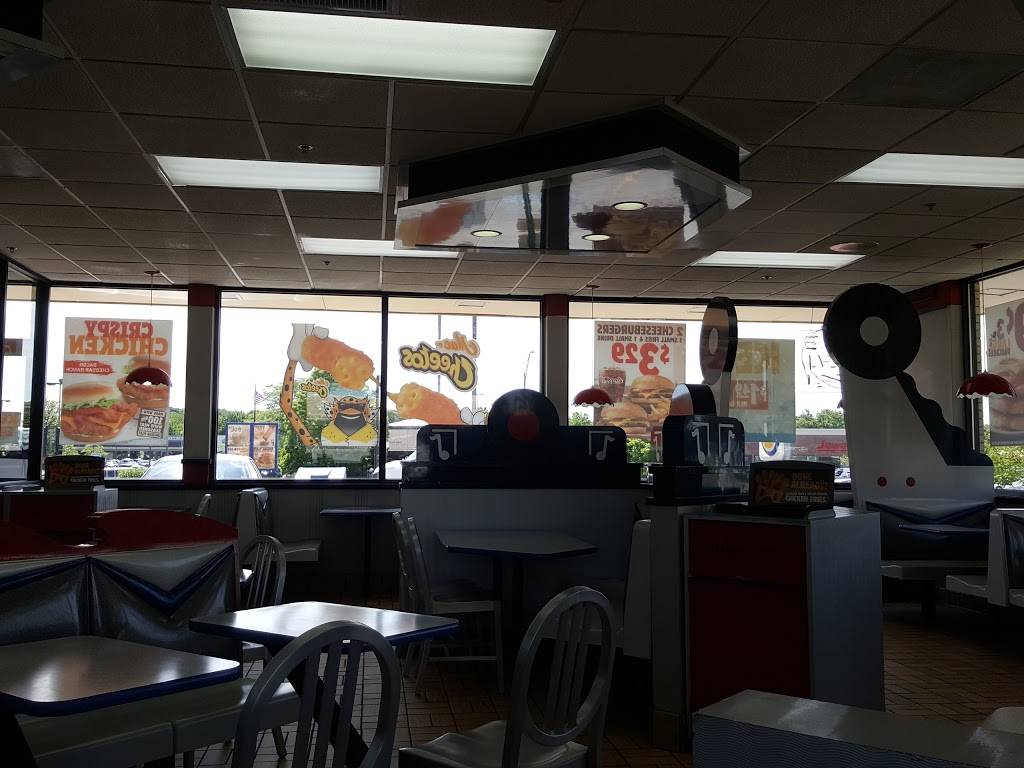 Burger King | restaurant | 1304 S Naper Blvd, Naperville, IL 60540, USA | 6306371880 OR +1 630-637-1880