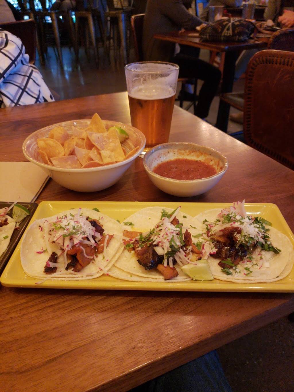 Brewers Row | restaurant | 3205 N 26th St, Tacoma, WA 98407, USA | 2533271757 OR +1 253-327-1757