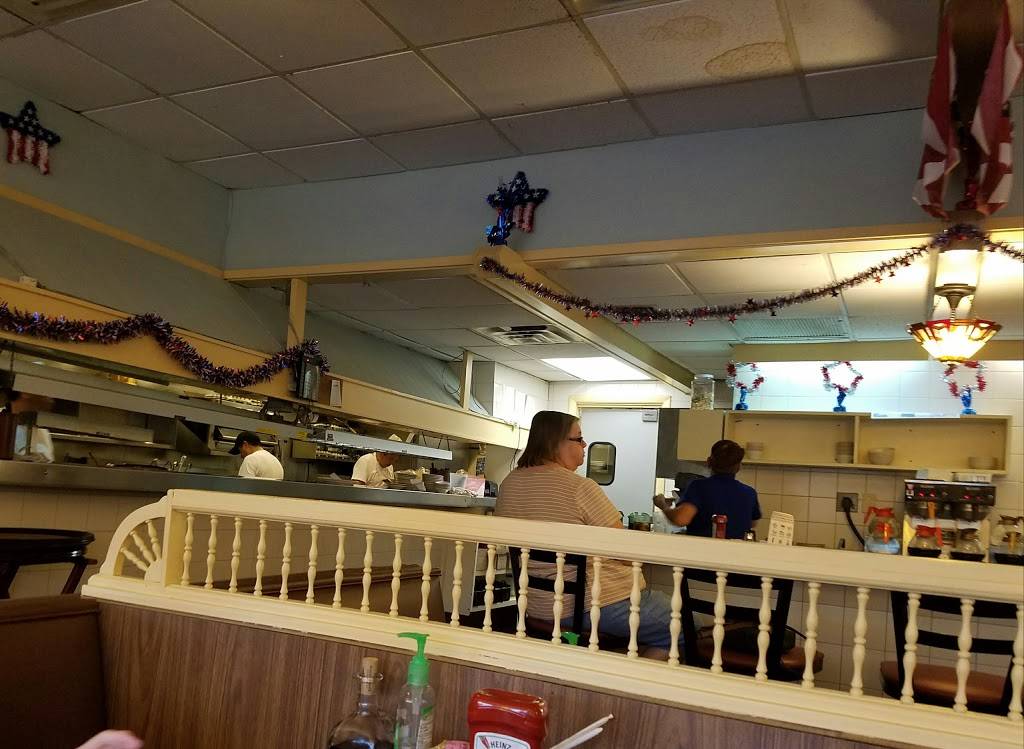 Dutch Valley Restaurant | restaurant | 6721 S Tamiami Trail, Sarasota, FL 34231, USA | 9419241770 OR +1 941-924-1770