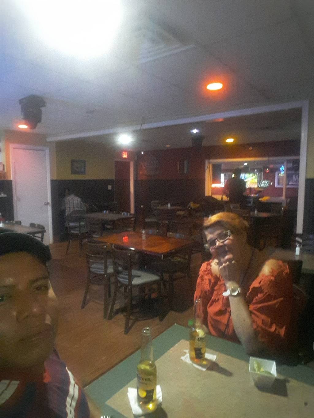 Las Palmeras Restaurant | restaurant | 364 Valley Rd, West Orange, NJ 07052, USA | 9734140012 OR +1 973-414-0012