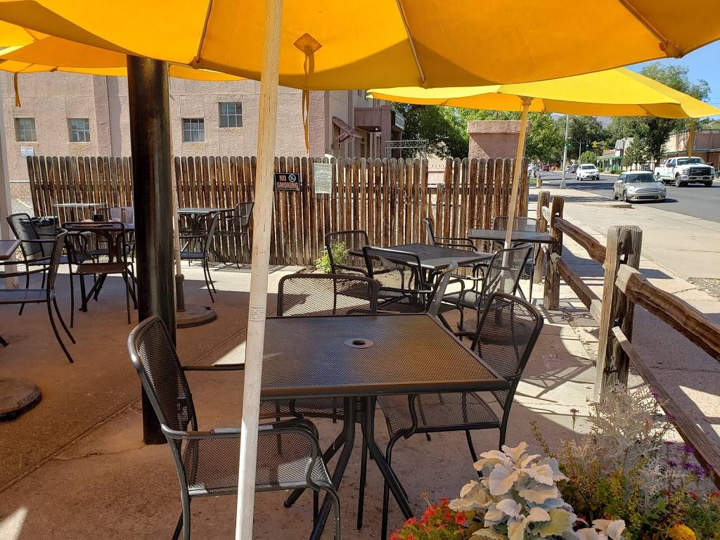 Mountain Shadows Restaurant | restaurant | 2223 Colorado Ave, Colorado Springs, CO 80904, USA | 7196332122 OR +1 719-633-2122