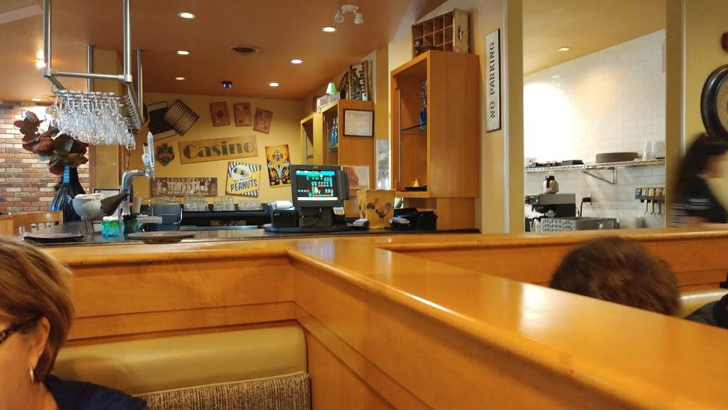 Swiss Chalet Rotisserie & Grill | restaurant | 4450 Walker Rd, Windsor, ON N8W 3T5, Canada | 5192507106 OR +1 519-250-7106